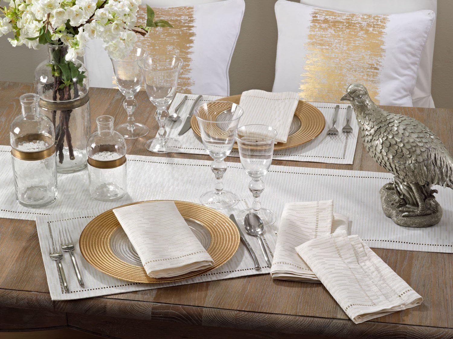 Hemstitched Design Table Décor