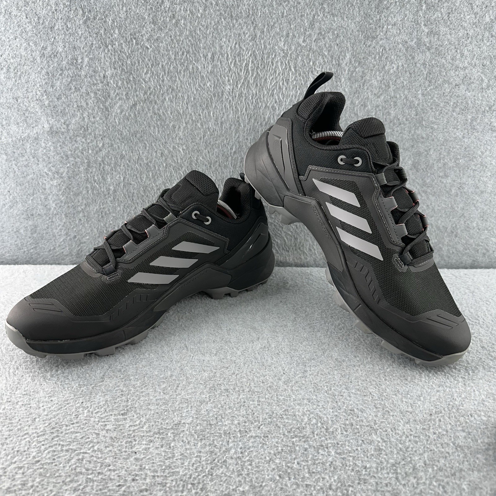 Adidas Terrex Swift R3 Shoes Mens Size 11.5 Black Trail Running Hiking Sneakers
