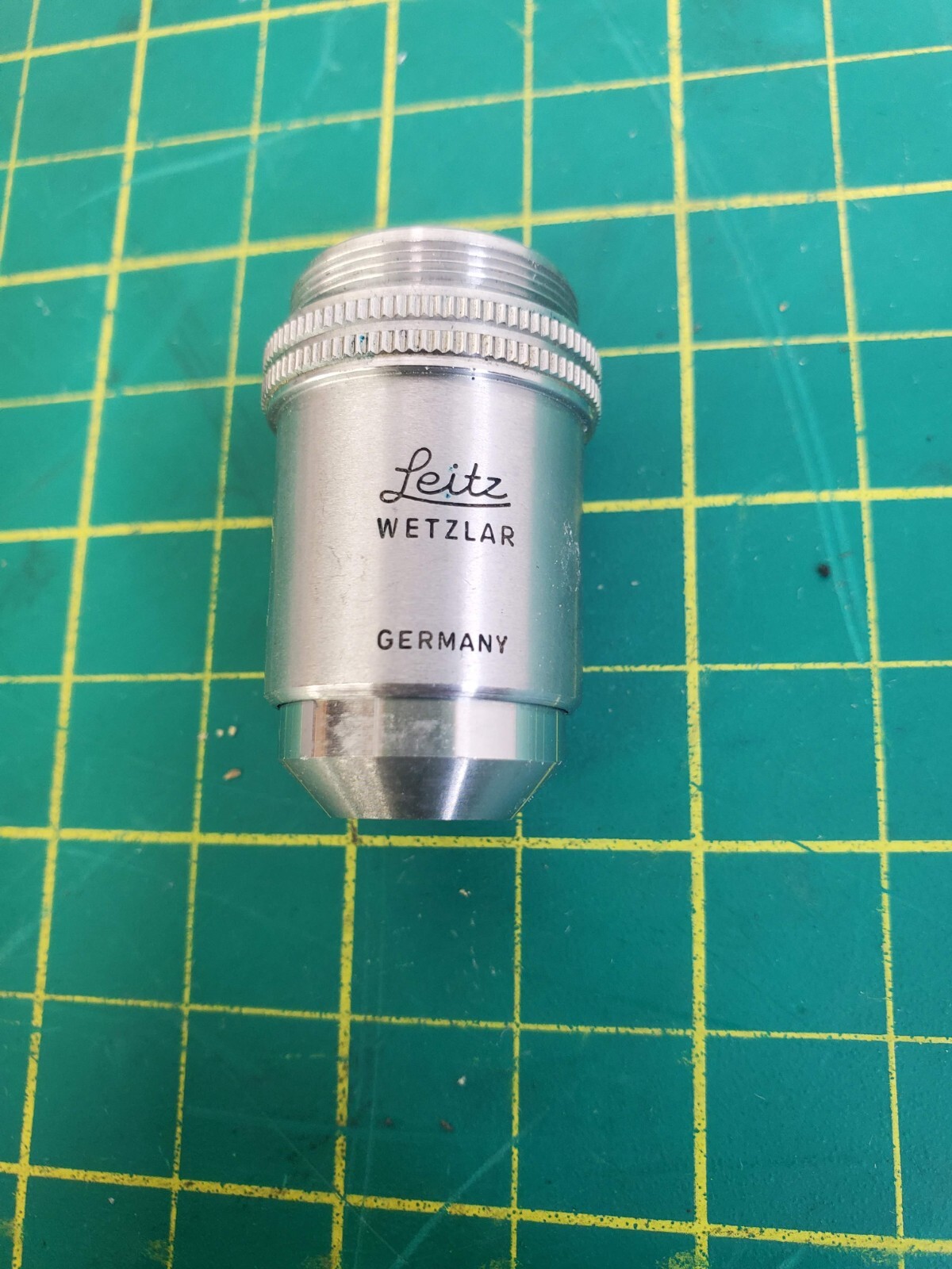 Leitz Group of 10 Microscope Objectives