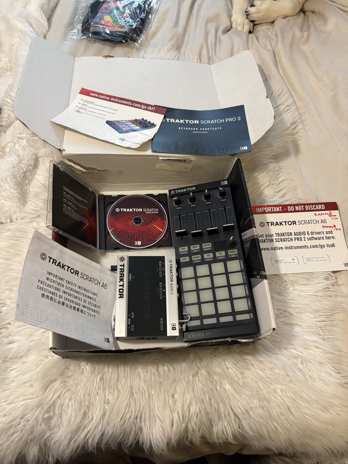 Native Instruments TRAKTOR KONTROL F1 DJ Controller Remix Re-edit Tracks Audio 6