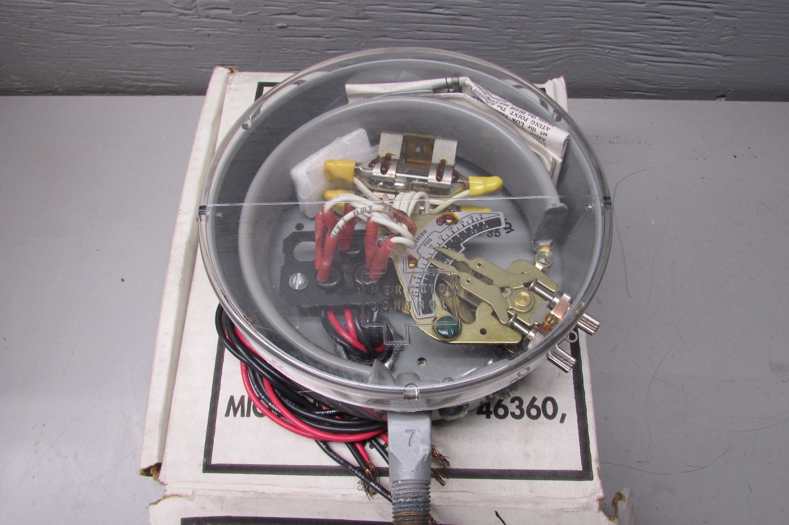 Mercoid DA-31-804-3A Switch