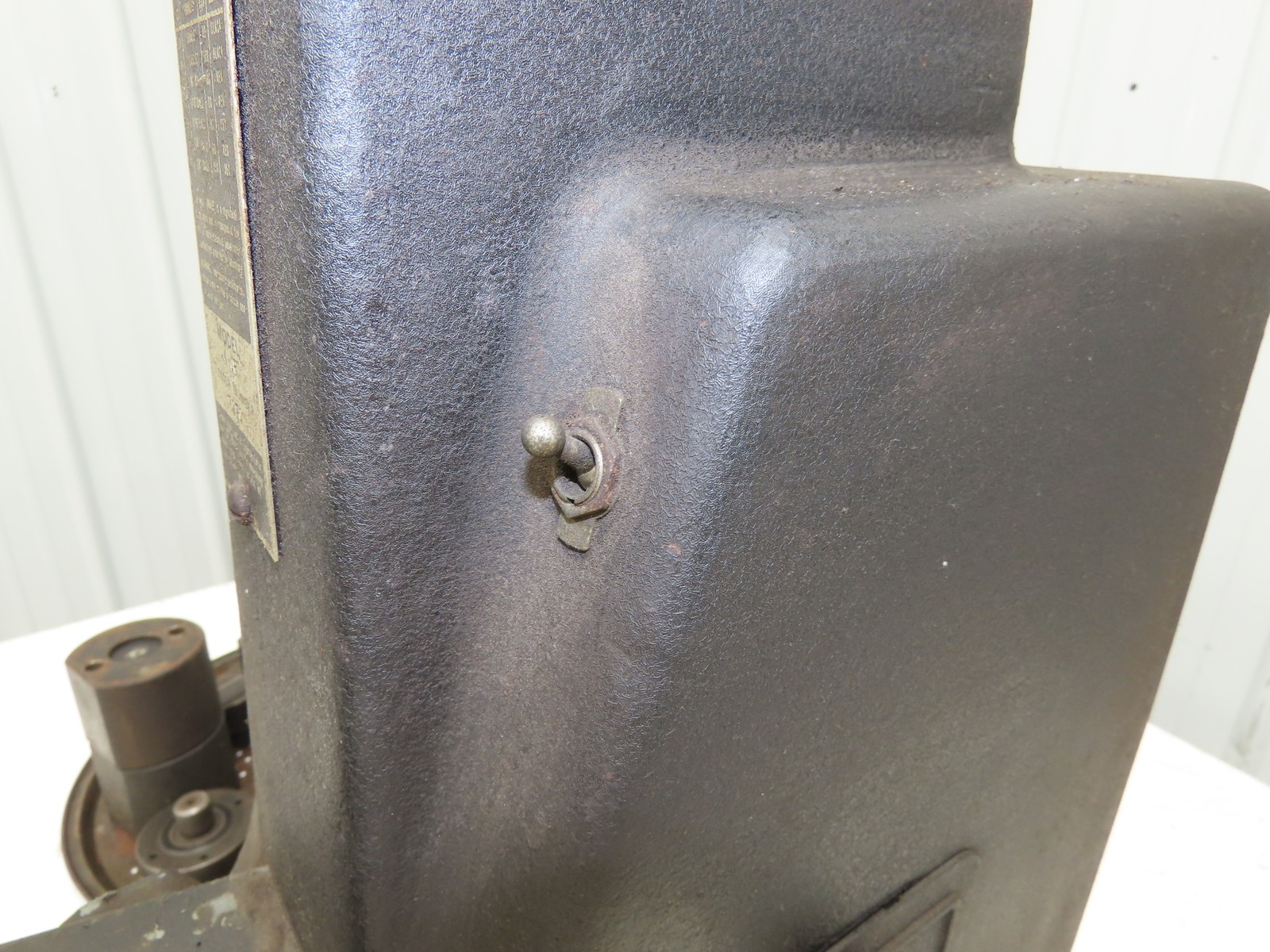 Wilson Rockwell Model 4 JR Hardness Tester Metal Testing Zerominder