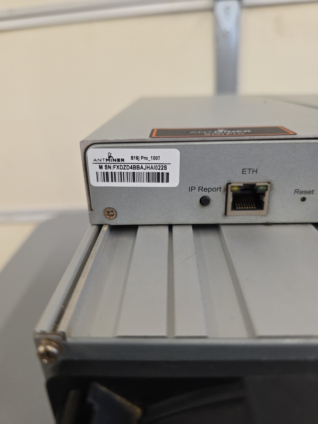 Bitmain Antminer S19j Pro 100TH/s Bitcoin Miner