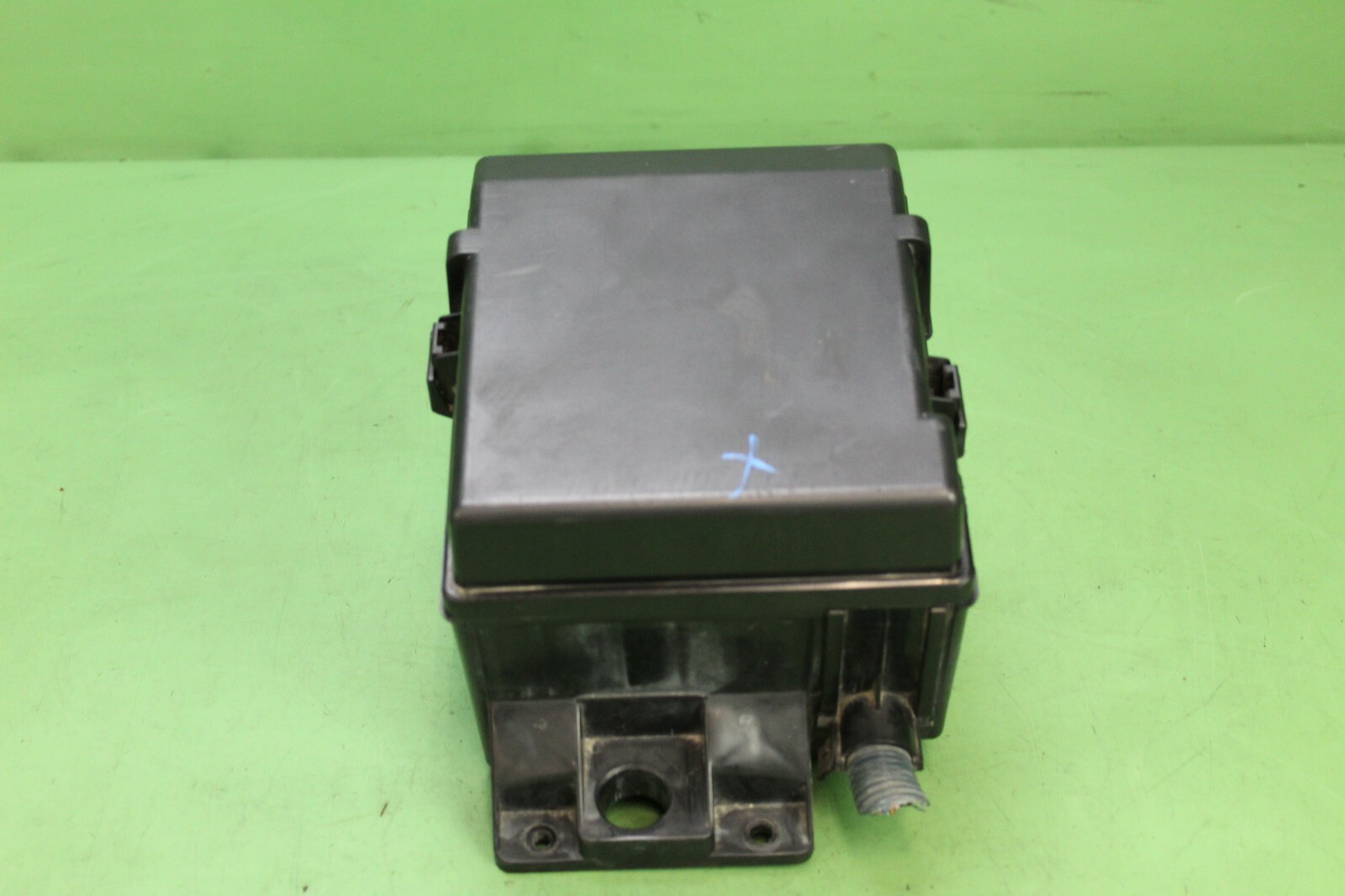 04-07 NISSAN ARMADA INFINITI QX56 FUSE BOX RELAY JUNCTION BOX OEM A