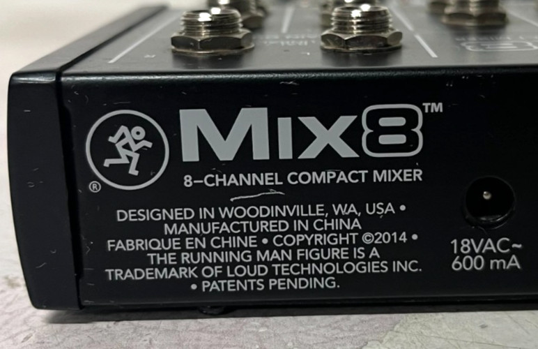 Mackie MIX8 8-Channel Mixer Used - Compact, Versatile, Great Condition