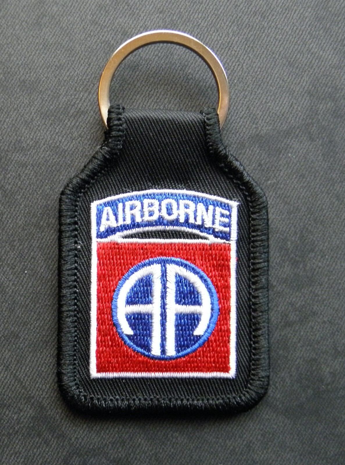 ARMY 82nd AIRBORNE DIVISION EMBROIDERED KEY CHAIN KEY RING 1.75 x 2.75 inches