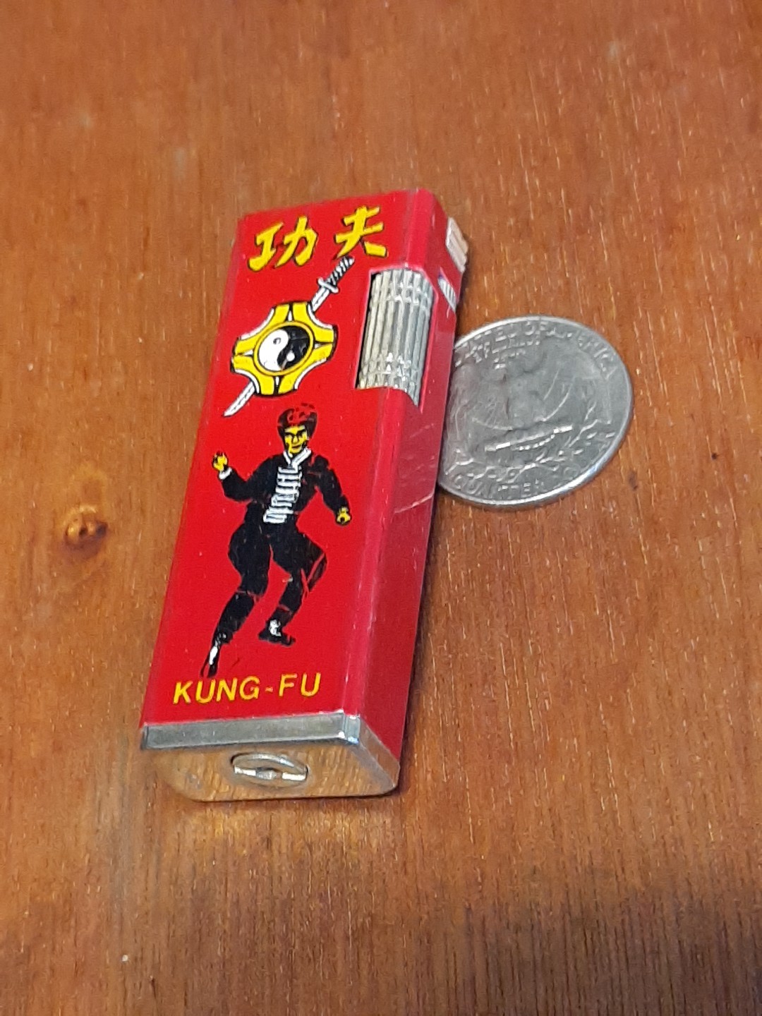 Vtg Kung-fu RedLighter ForPartsOrRepair Metal Side Lighting Martial Arts J31