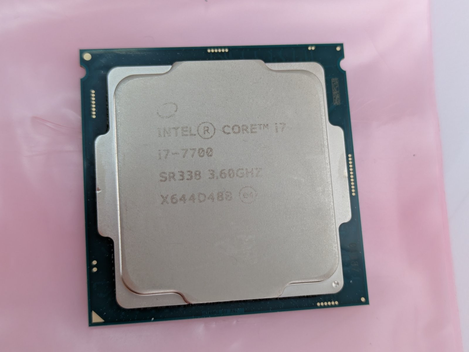 Intel Core i7-7700 4-Core 3.6-4.2 GHz LGA 1151 Desktop Processor SR338