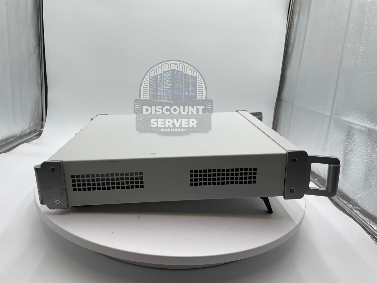 Litepoint IQ2015 Multi-Communication Connectivity Test System