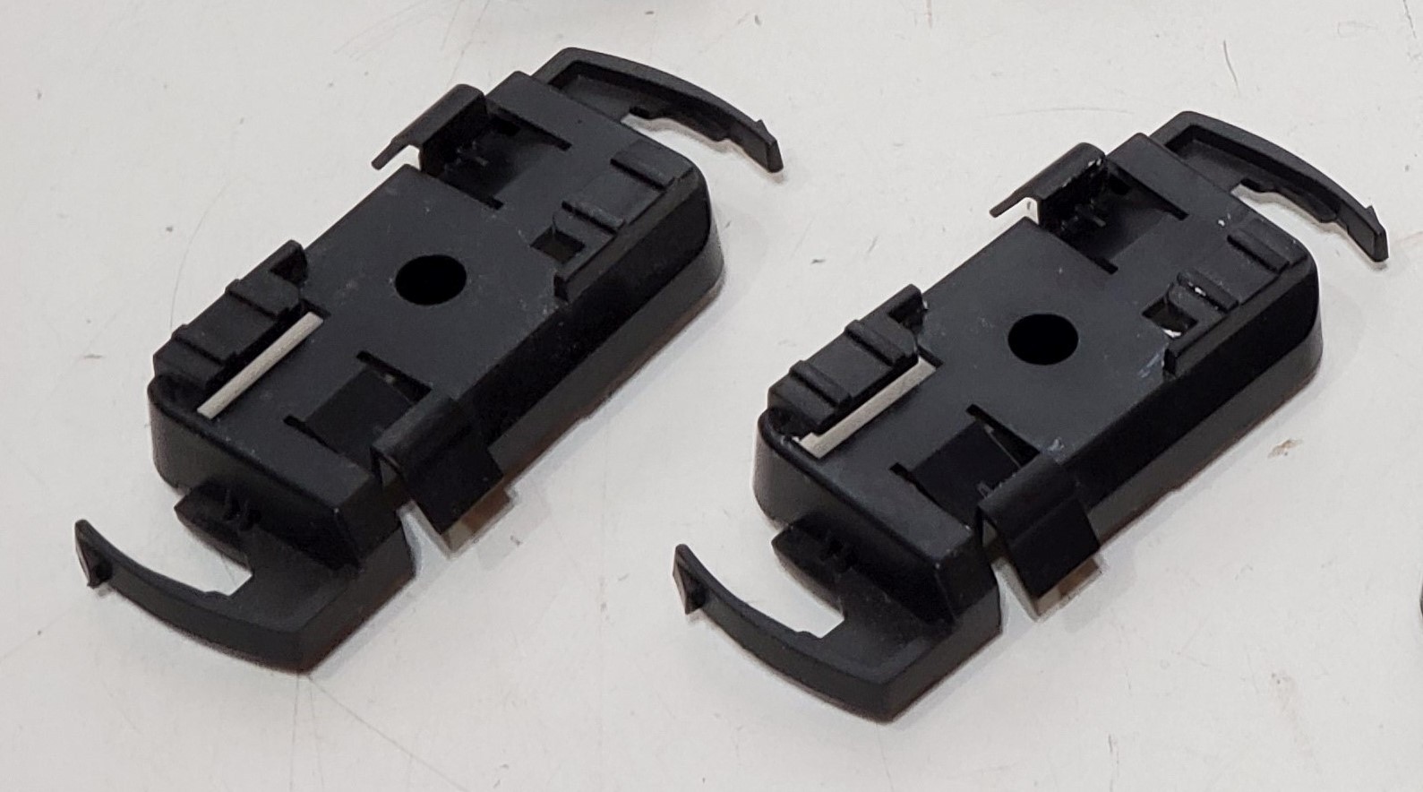 Lot of 2 Aruba AP-220-MNT-C1 JW044A Wide Flat Ceiling Rail Mount Adapter 15/16"