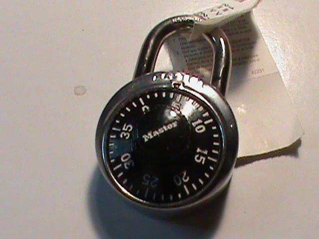 Lot of 3 Master Lock 1525 Combination Padlocks