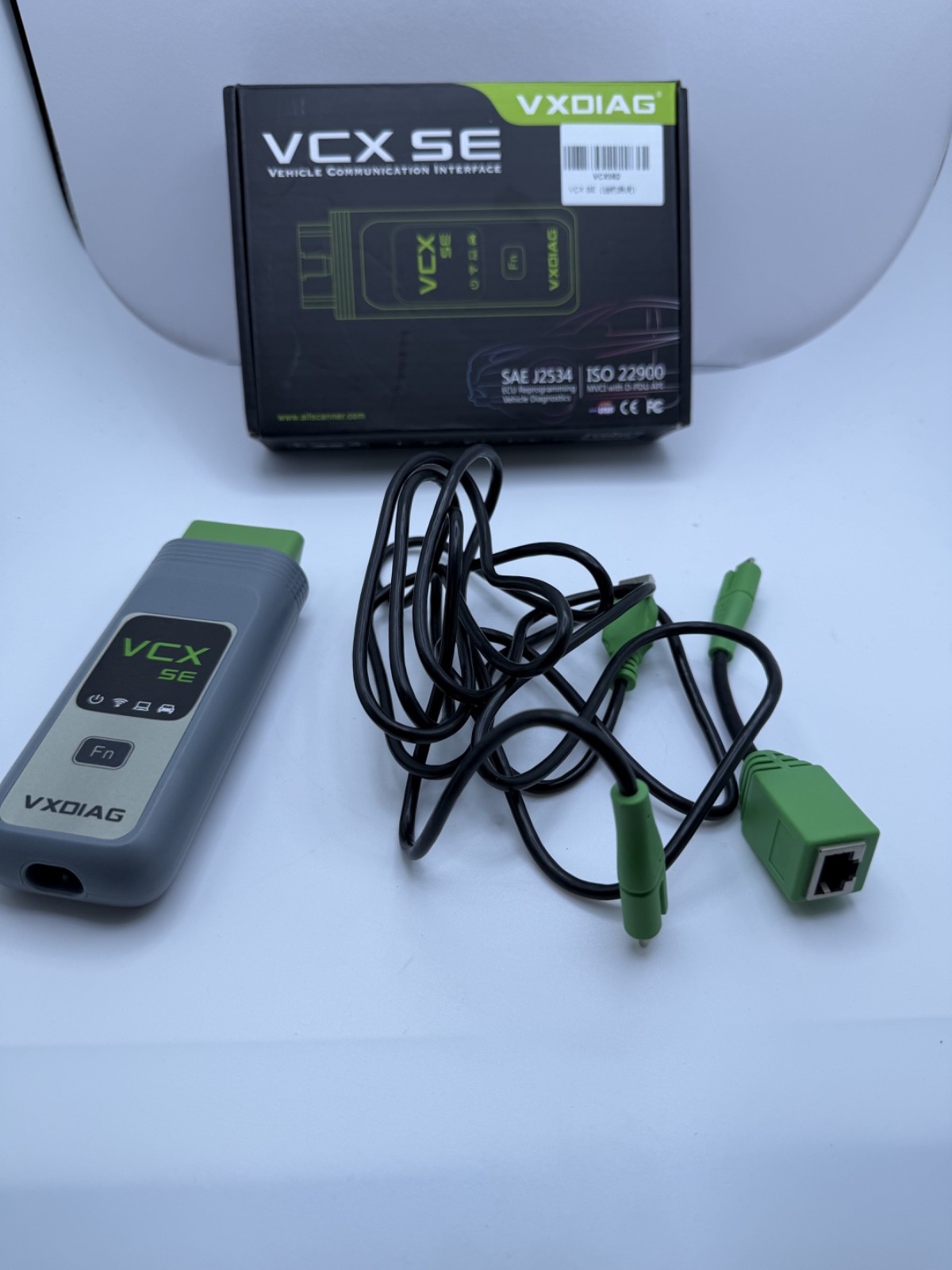VXDIAG VCX SE J2534 OBD2 Vehicle Diagnostic Interface Scanner w/ Cables & Box