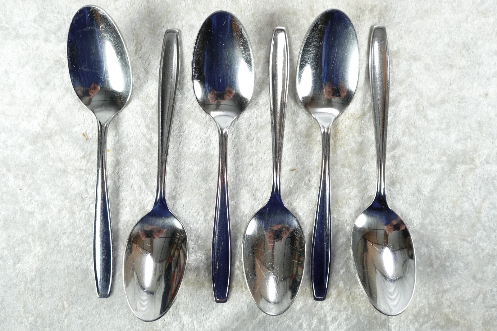 40 Pieces Vallarta Pattern Stainless Steel Flatware By Oneidacraft