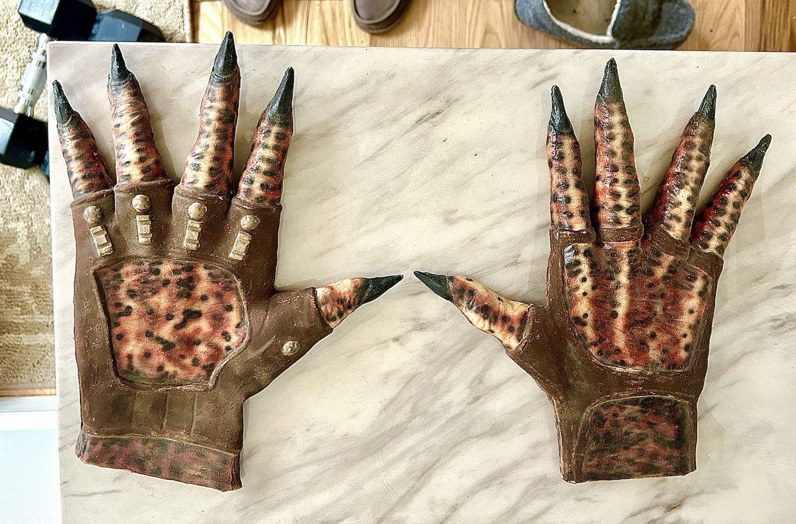 Predator 2 Prop Alien Costume Hands Creature Cosplay 1:1