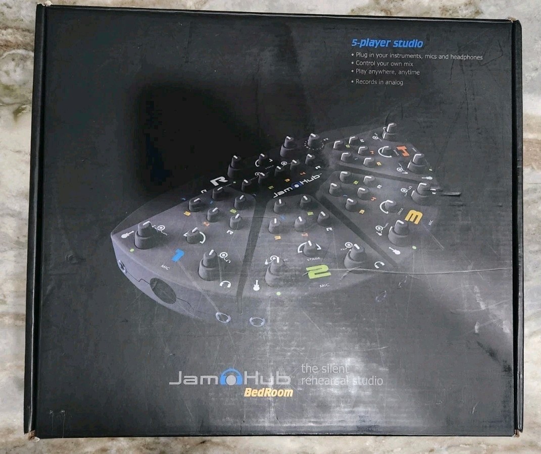 Jamhub Jam Hub Bedroom 5-Player Silent Rehearsal Studio