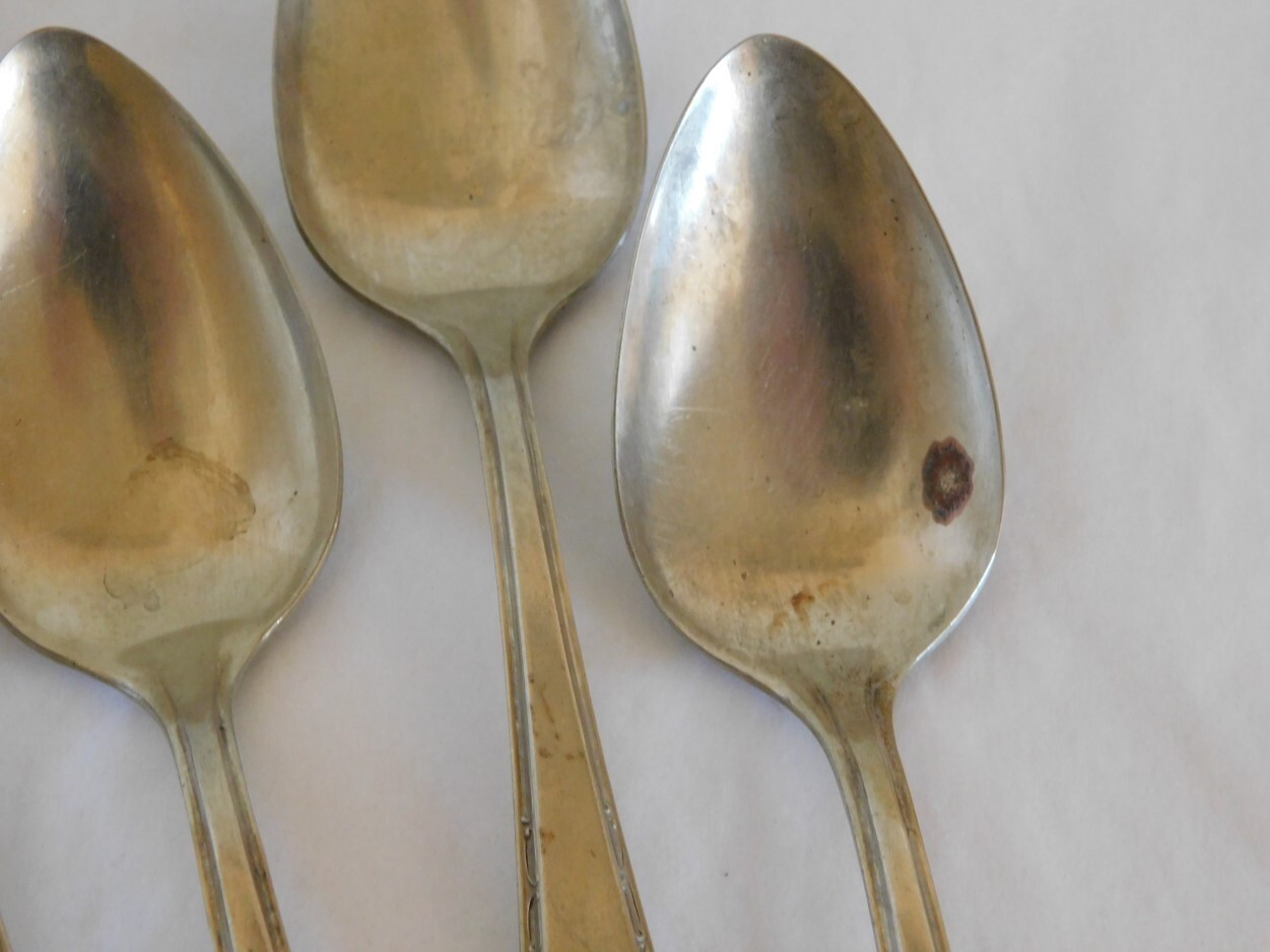 7 Teaspoons - ROGERS NICKEL SILVER - Scroll Leaf Pattern #P73