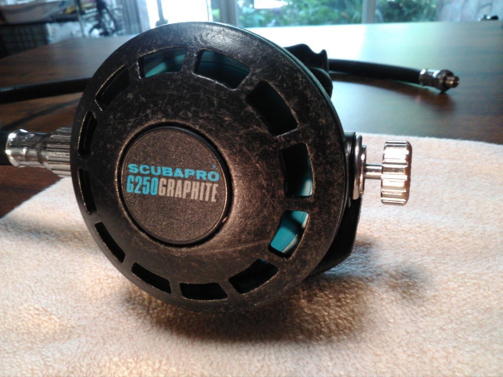 Scubapro G250 GRAPHITE Second-Stage. Pressure checked; no air leaks