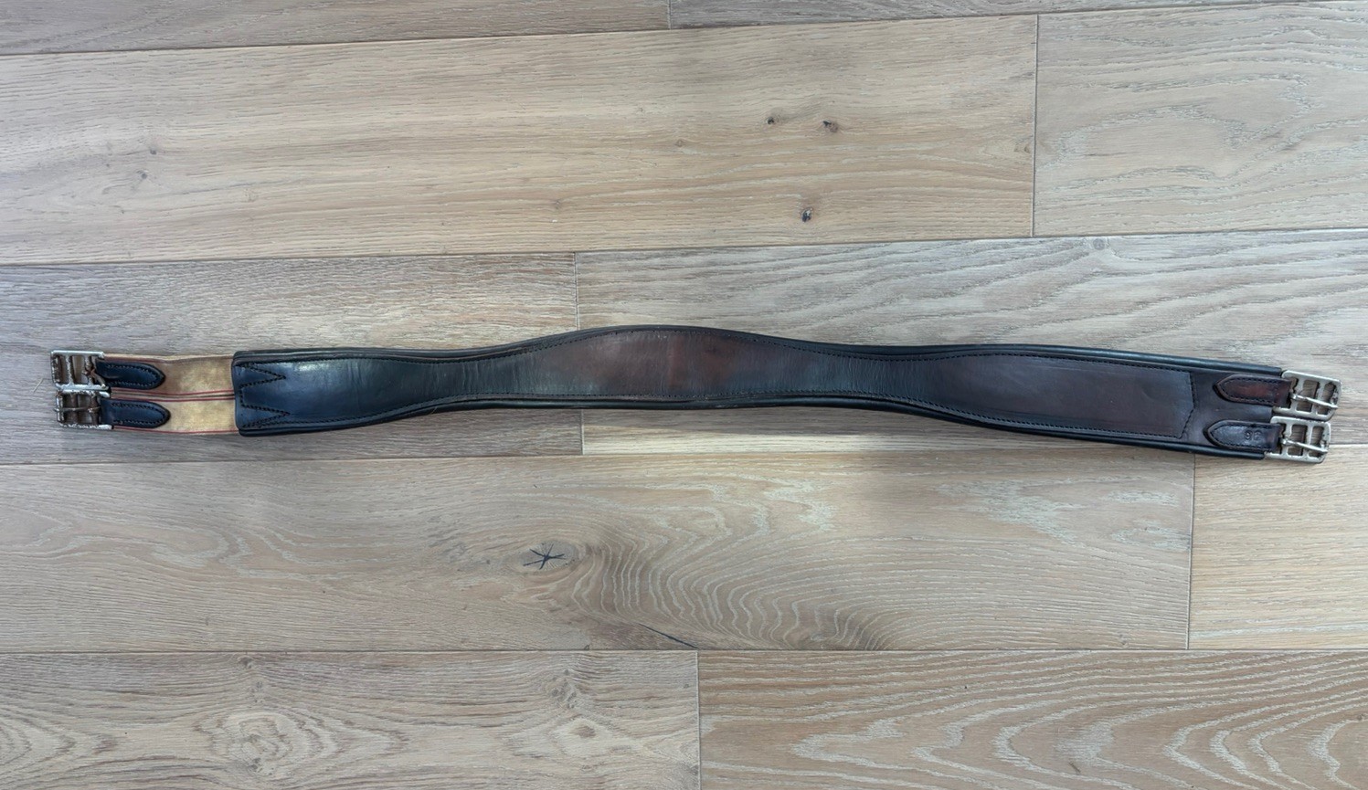 46” Contoured Leather Padded English Girth W/ Standard Buckles