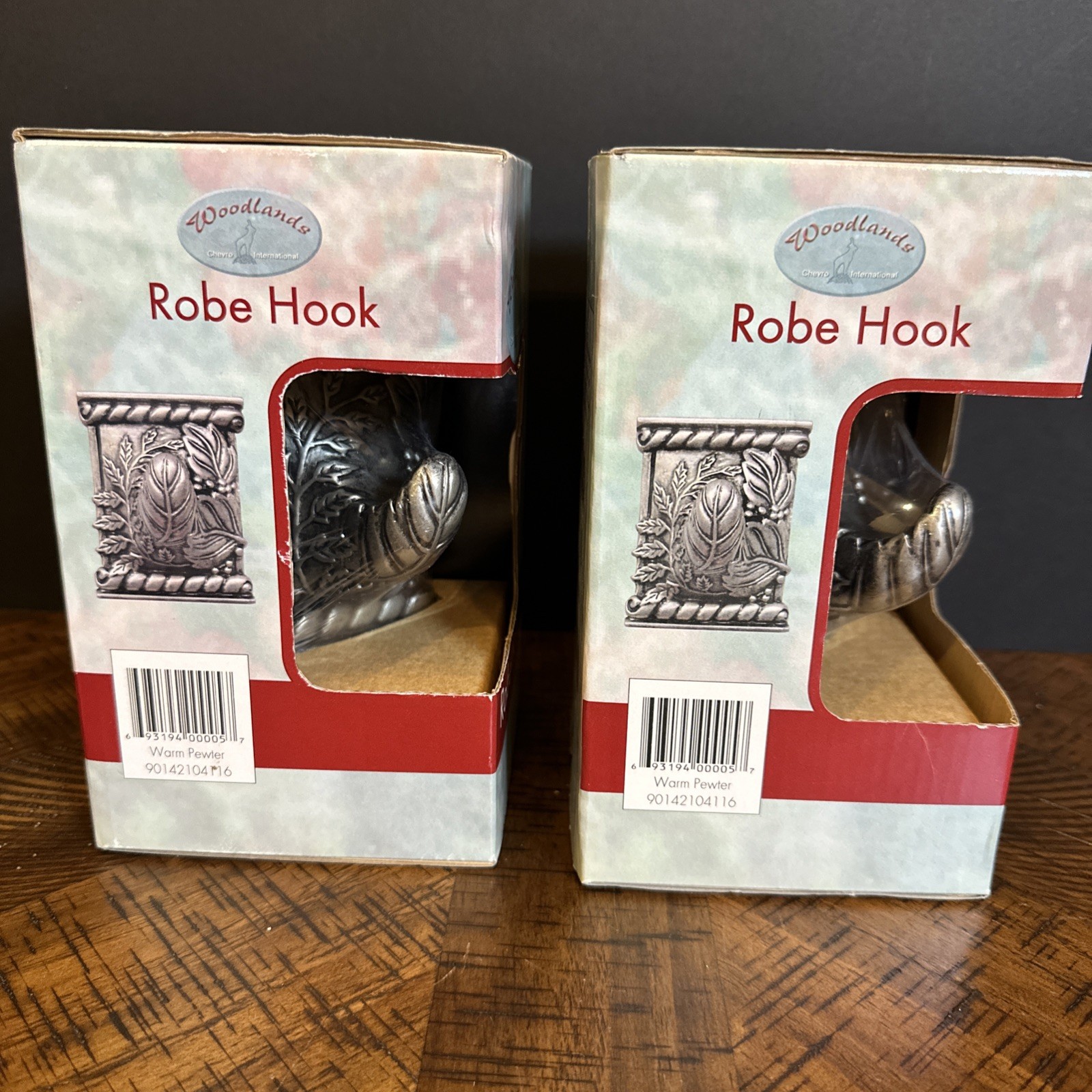 Woodlands Warm Pewter Leaf Design Robe Hooks Set of 2 – Bath Hardware NIB