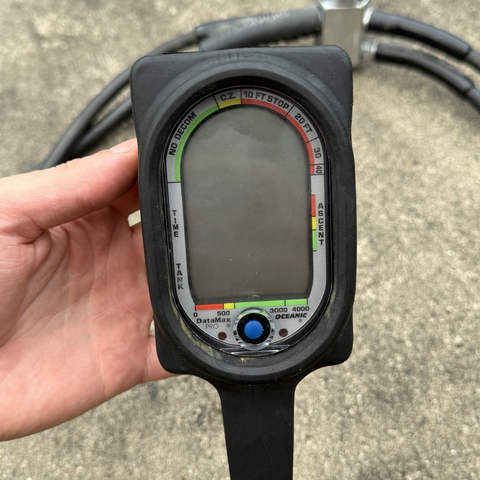 Oceanic Scuba Regulator Set with DataMax Pro Computer