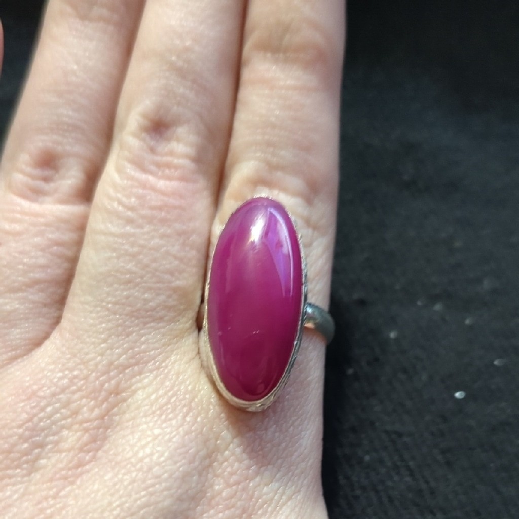 Silver Plated Pink Agate Gemstone Oval Statement Ring - Size 9