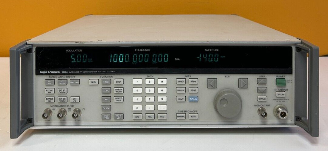 Gigatronics 6082A 100 kHz to 2112 MHz, Synthesized RF Signal Generator. Tested!