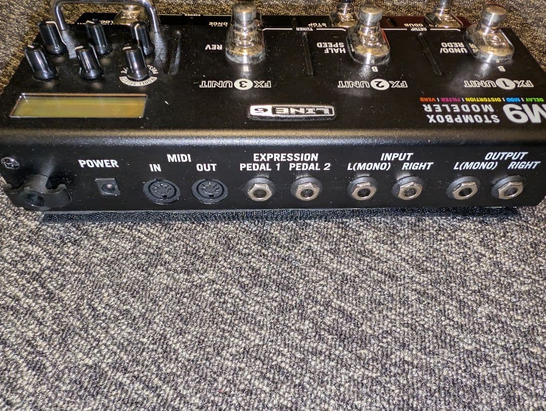 Line 6 M9 Stompbox Modeler Multi-Effects Guitar Effect Pedal Tested