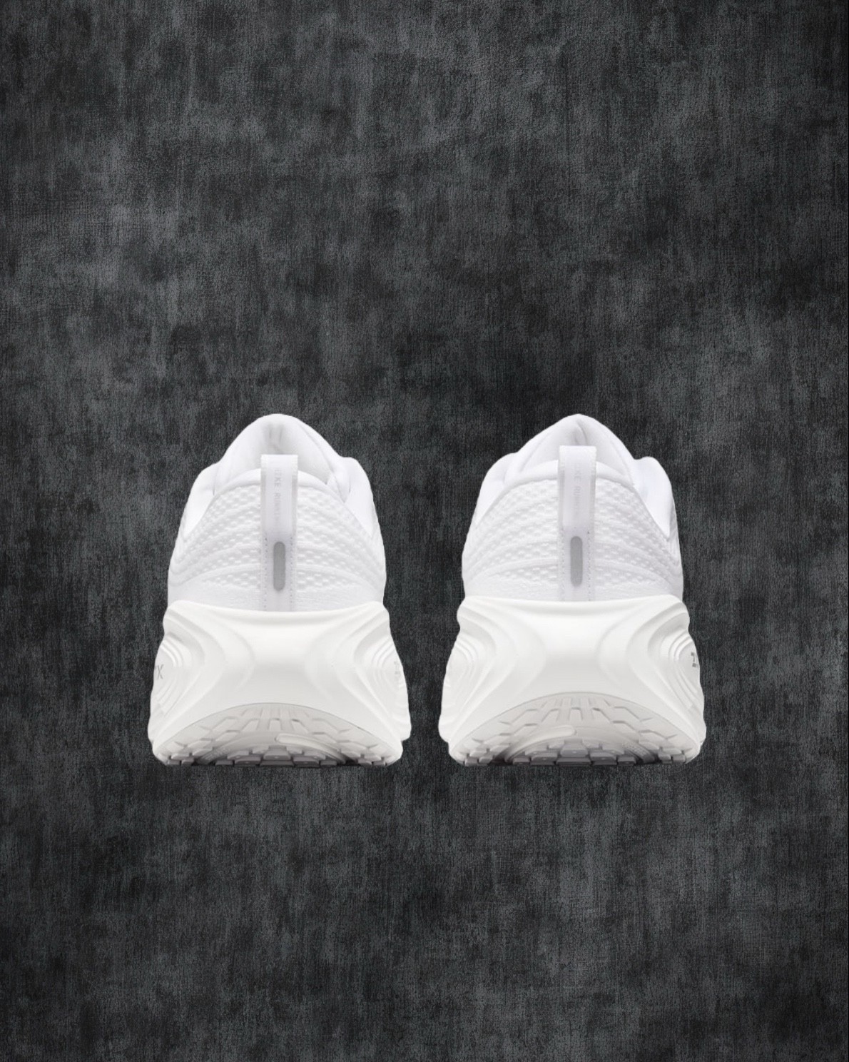 Nike Vomero Plus HV8150-102 'White Metallic Silver' Men’s sneaker
