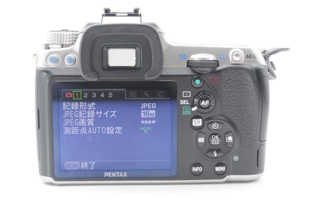 Shutter Count: 7239 Pcs PENTAX K-5 Premium Silver Edition