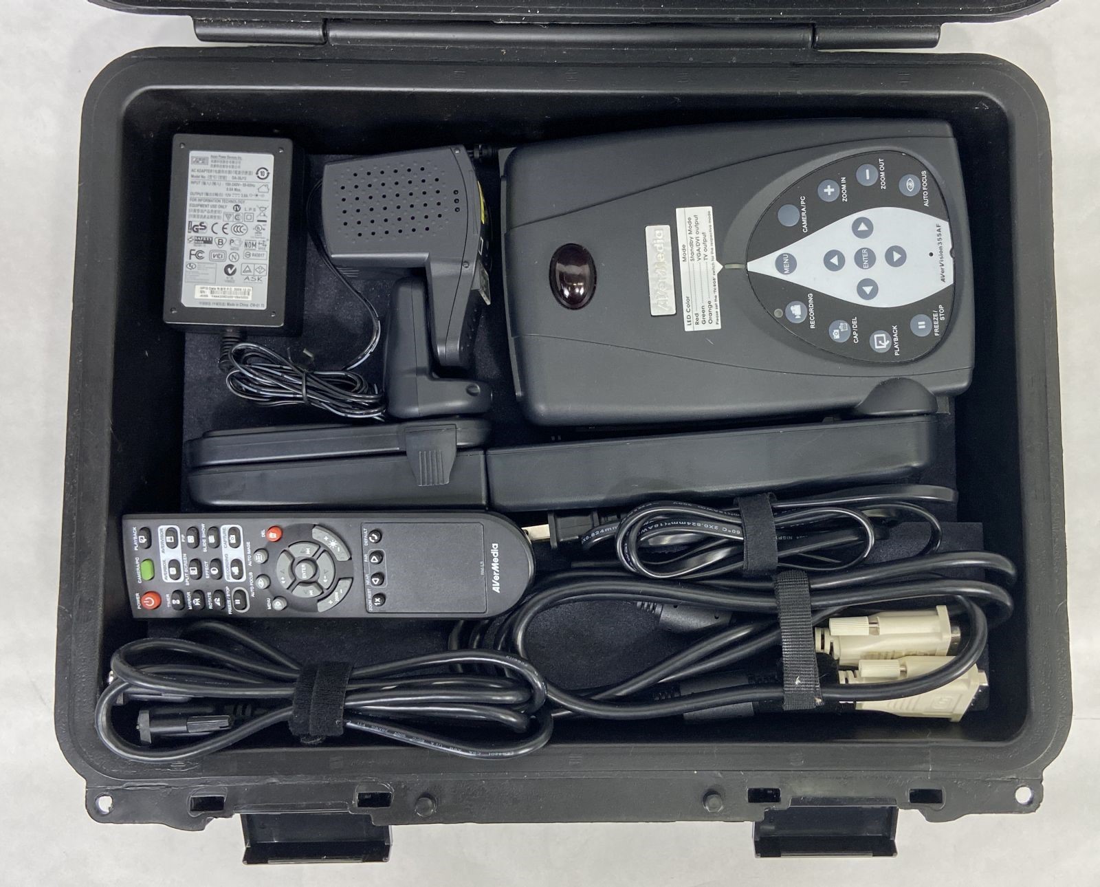 AVerMedia AVerVision355AF Portable Document Camera + Case
