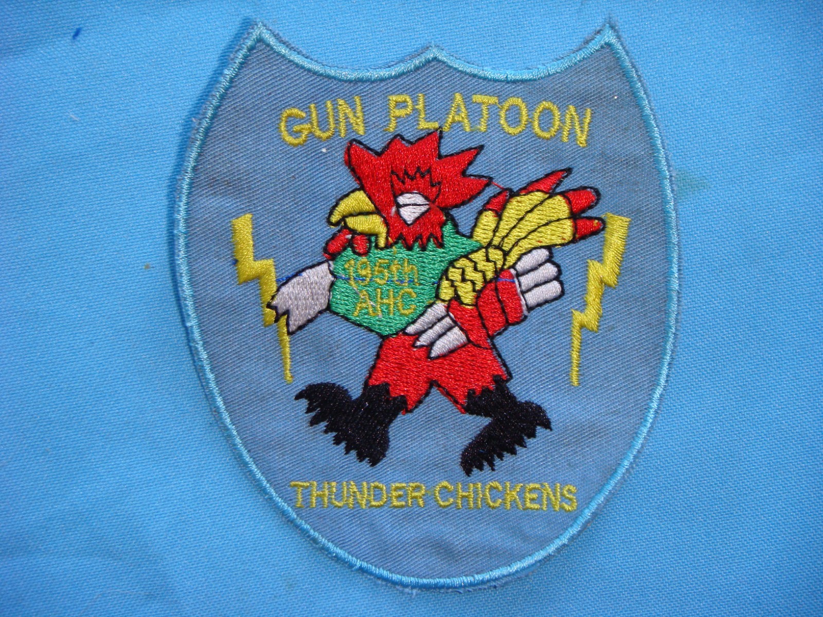 VIETNAM WAR PATCH, US GUN PLATOON 195th ASSAULT HELICOPTER COMPANY