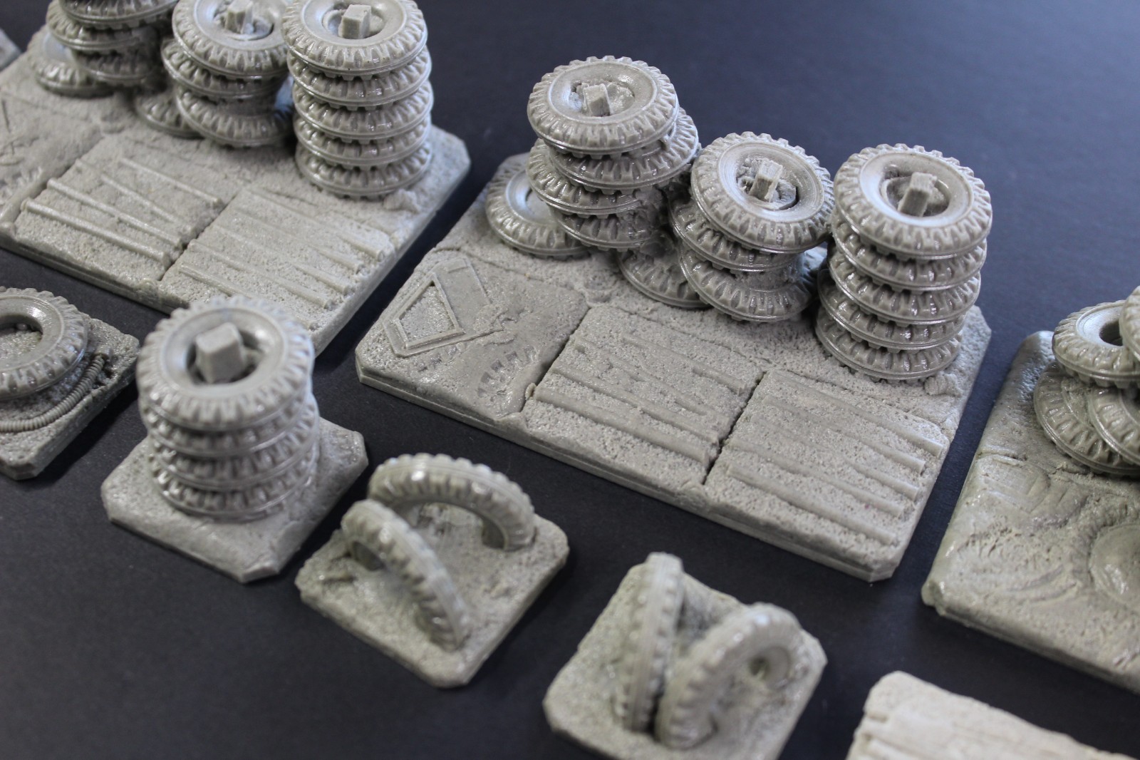 Ainsty Mini Terrain 28mm Tyrewall Set New