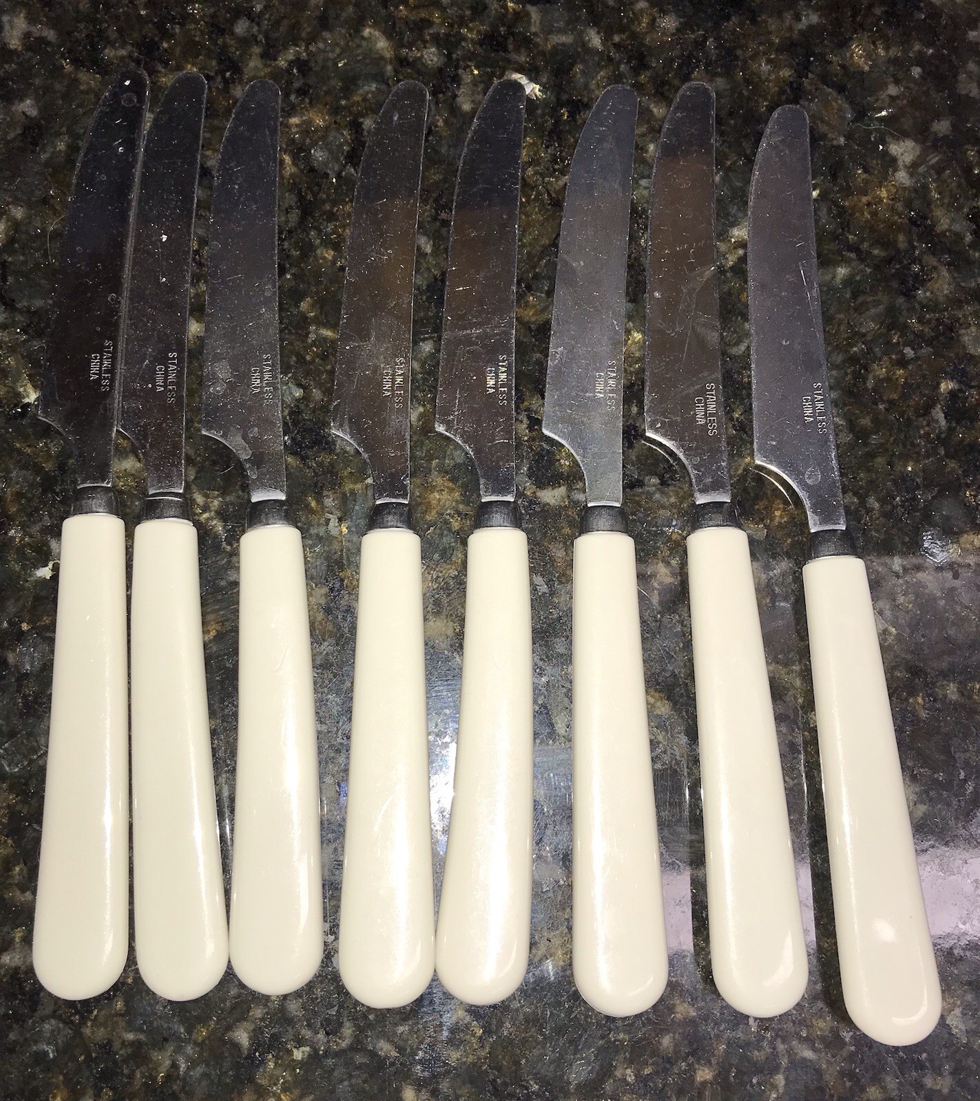 Vintage White Cream Plastic Handle Flatware Stainless Silverware 21 pc