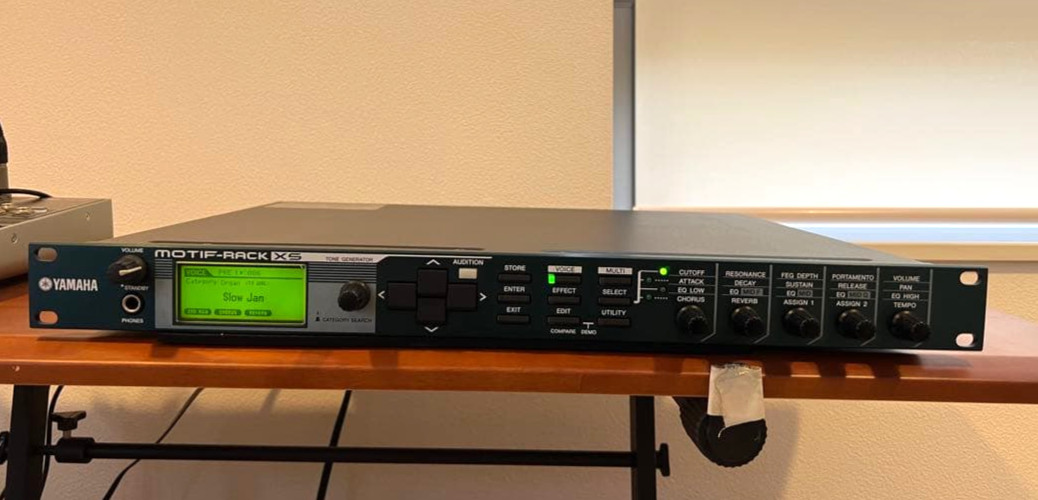 Yamaha MOTIF RACK XS Tone Generator Module Power Supply 100-240V Tested Used