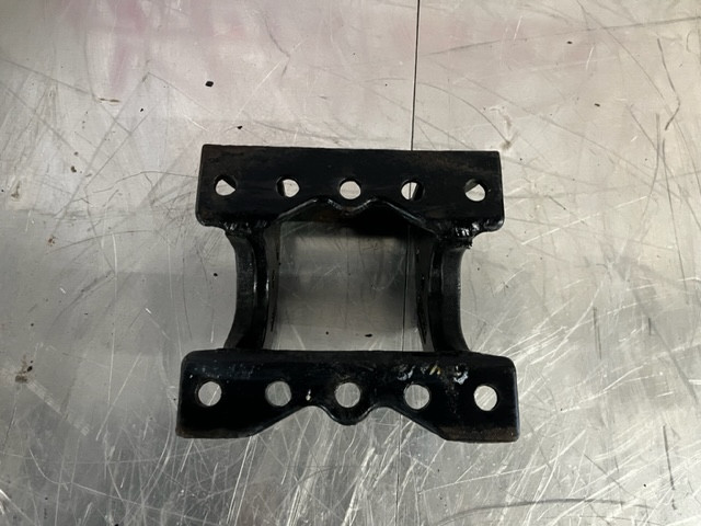 PETERBILT 01-47609 GUSSETT - CROSSMEMBER