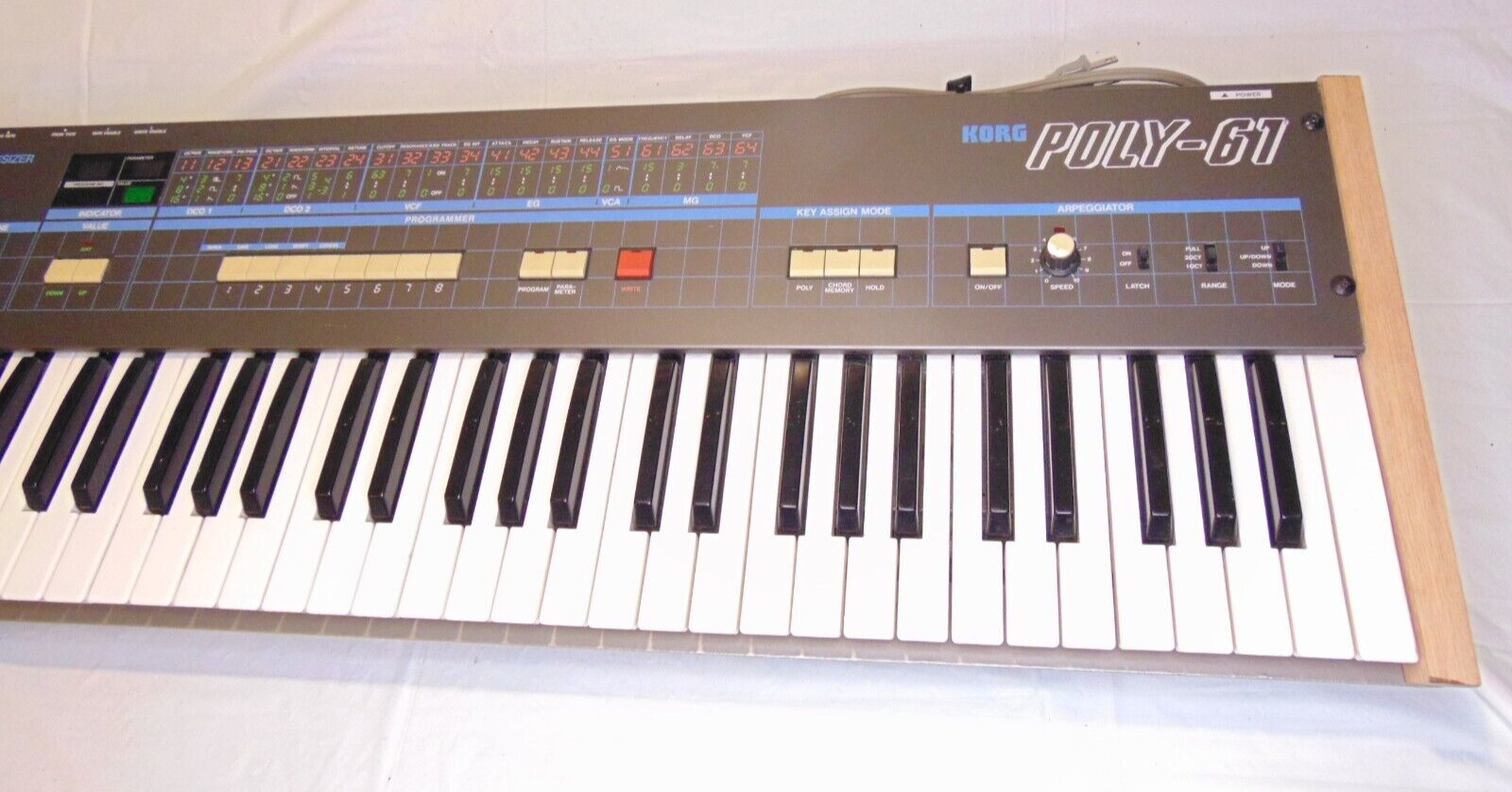 Working KORG POLY-61 Vintage 1980's Synthesizer Keyboard