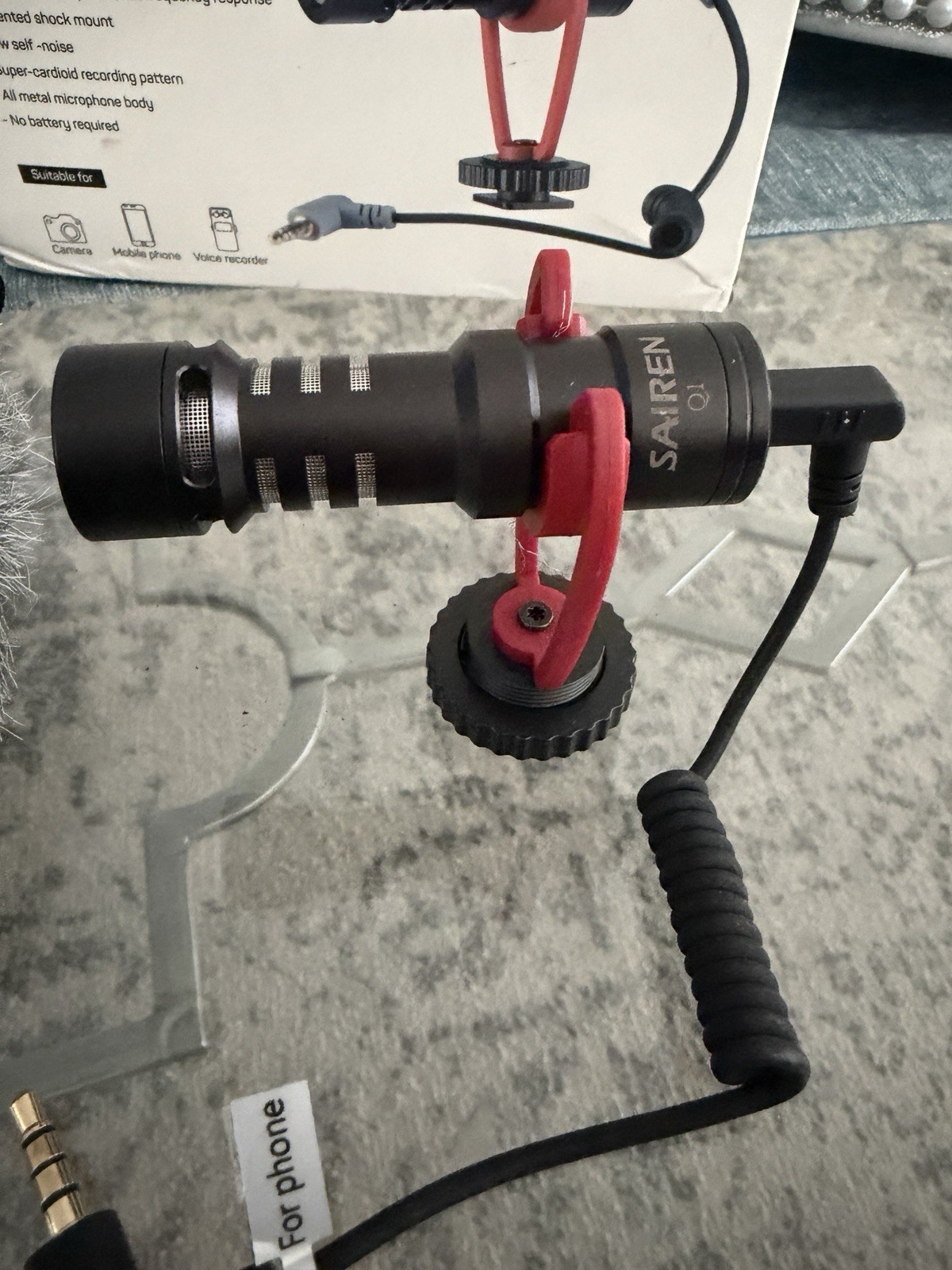 SAIREN VM-Q1 On-Camera Pro Smartphone Video Microphone for Vlogging / Streaming