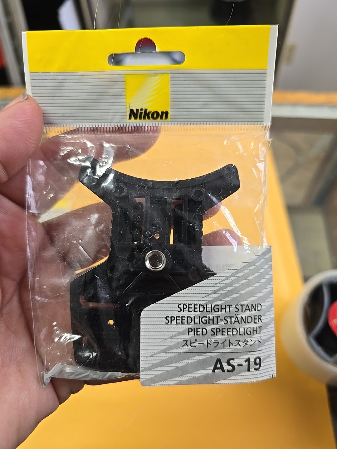 Nikon AS-19 AS 19 Speedlight Stand 4763 for SB-800 SB-600 SB-700 SB-900 SB-26 28
