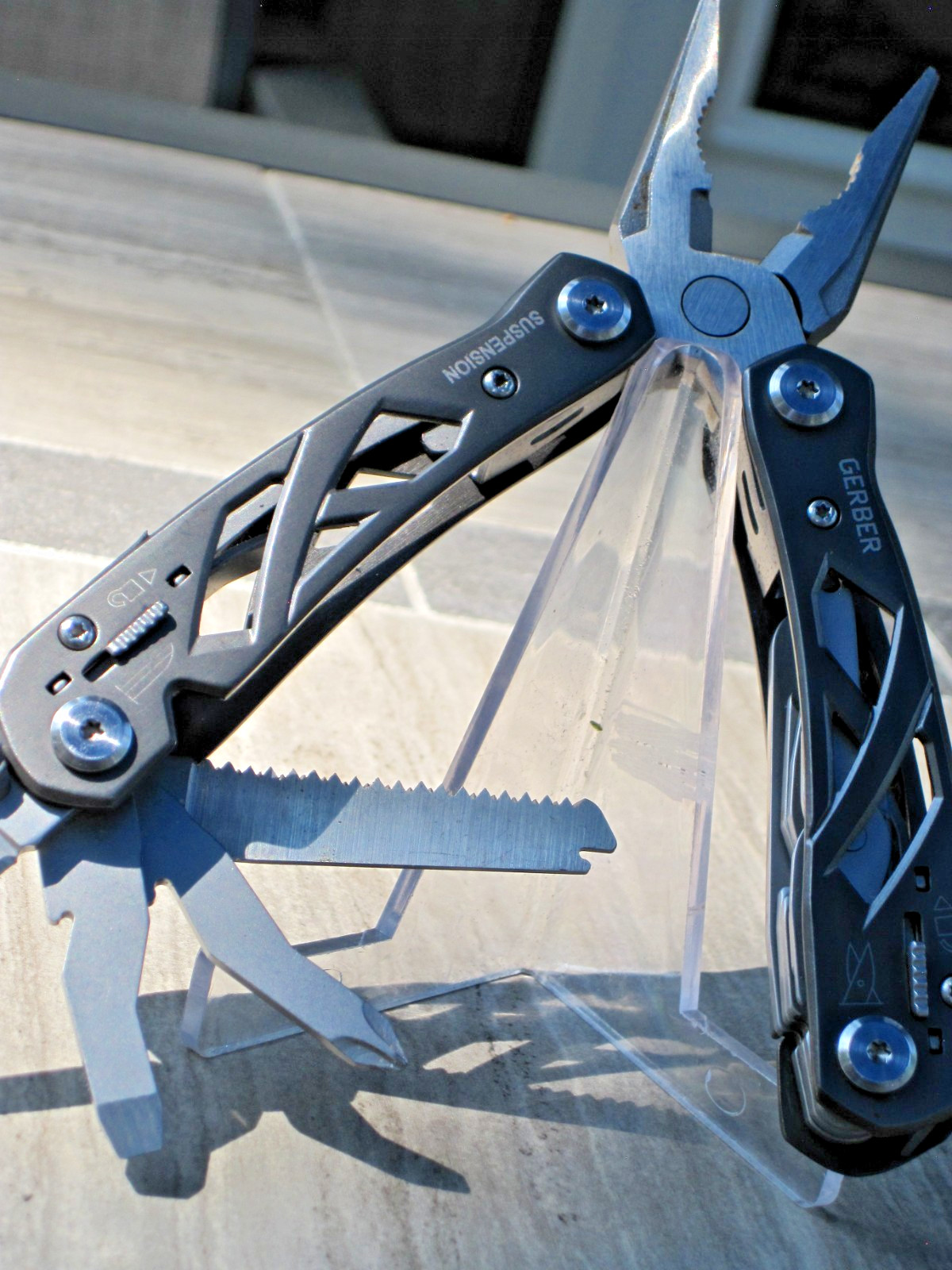 GERBER "SUSPENSION" Multitool, 10-tools