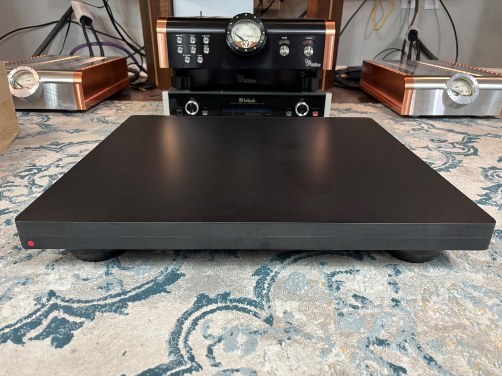 HRS E1X-1921 (Red RD) Audio Isolation Base (Harmonic Resolution Systems) - Black