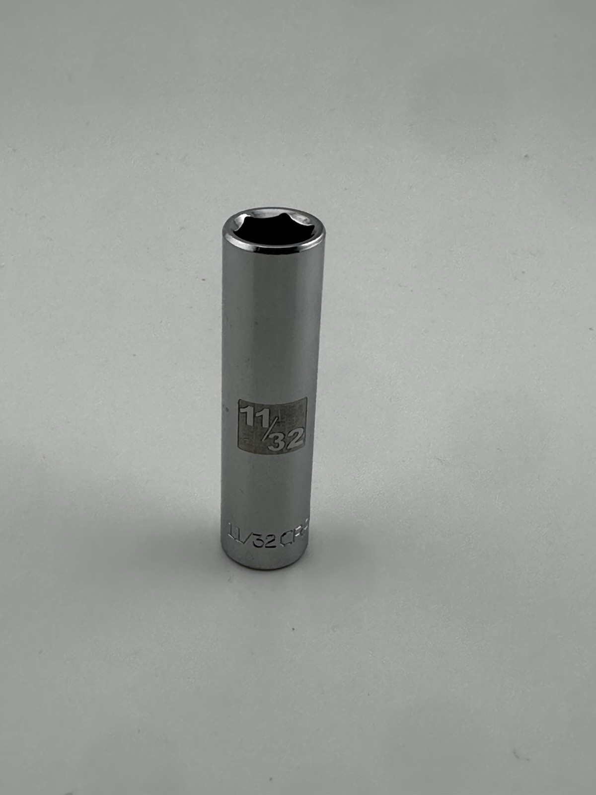 Craftsman 11/32" Easy Read Deep Well Socket 6 Point 1/4" Drive 45816.  184