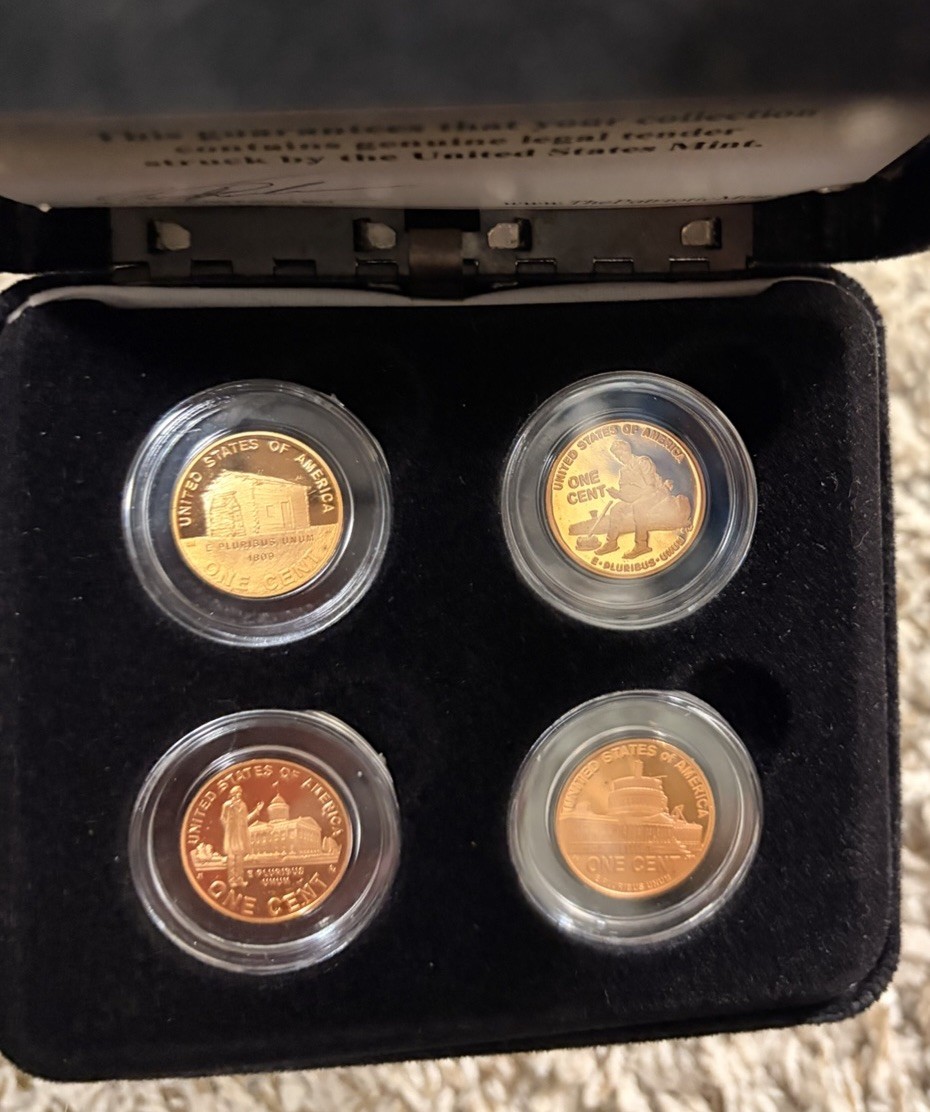 2009 Lincoln Head Cent Gem Year set - 4 US - Coins And Box