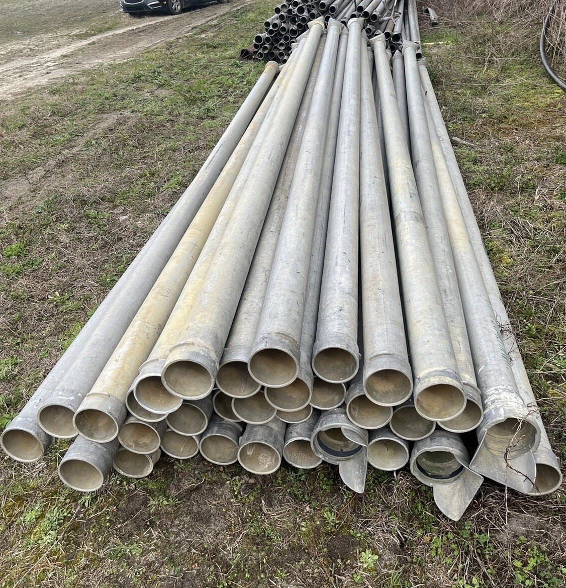 5” Akron Twist lock aluminum irrigation pipe 20’ Joints 680’ Total
