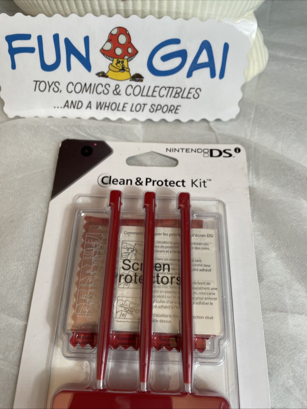 Nintendo DS - Clean & Protect Kit, Red, For Nintendo DSi