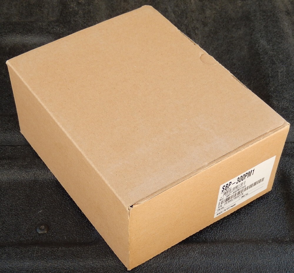 HANWHA TECHWIN - NEW CAMERA POLE MOUNT ADAPTER - SBP-300PM1