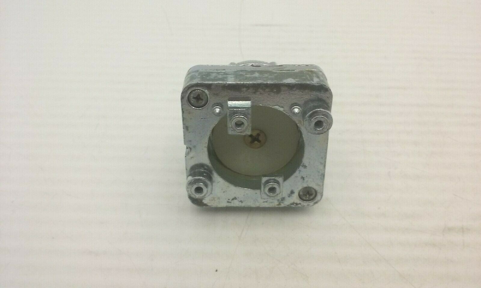 REES R2 CONTROL UNIT PUSHBUTTON STOP HEAVY DUTY RED NIB