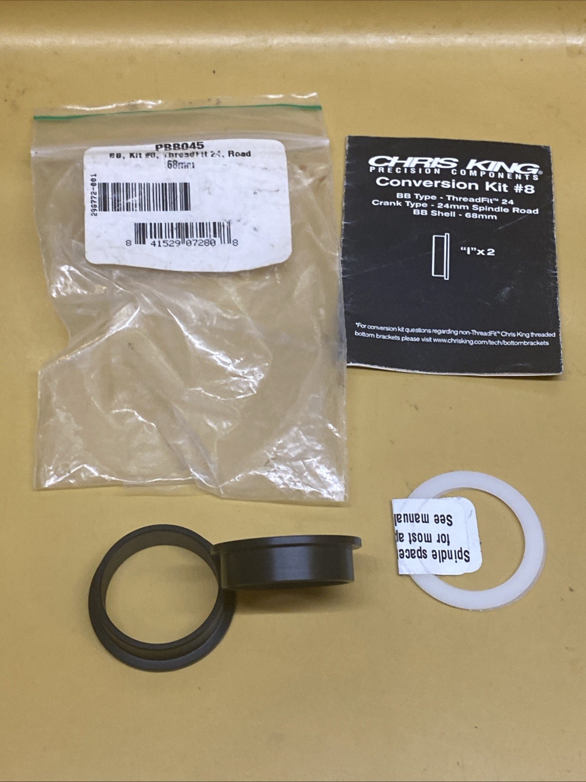 NEW Chris King PBB045 BB Kit #8 ThreadFit 24 Road 68mm Bottom Bracket Kit