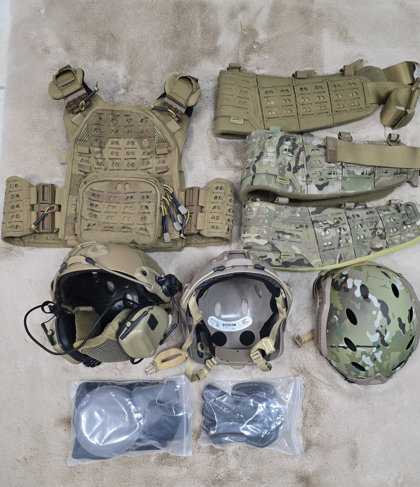 Massive Airsoft Lot Novritsch Dye AW Custom - Helmets Pouches Gear Excellent