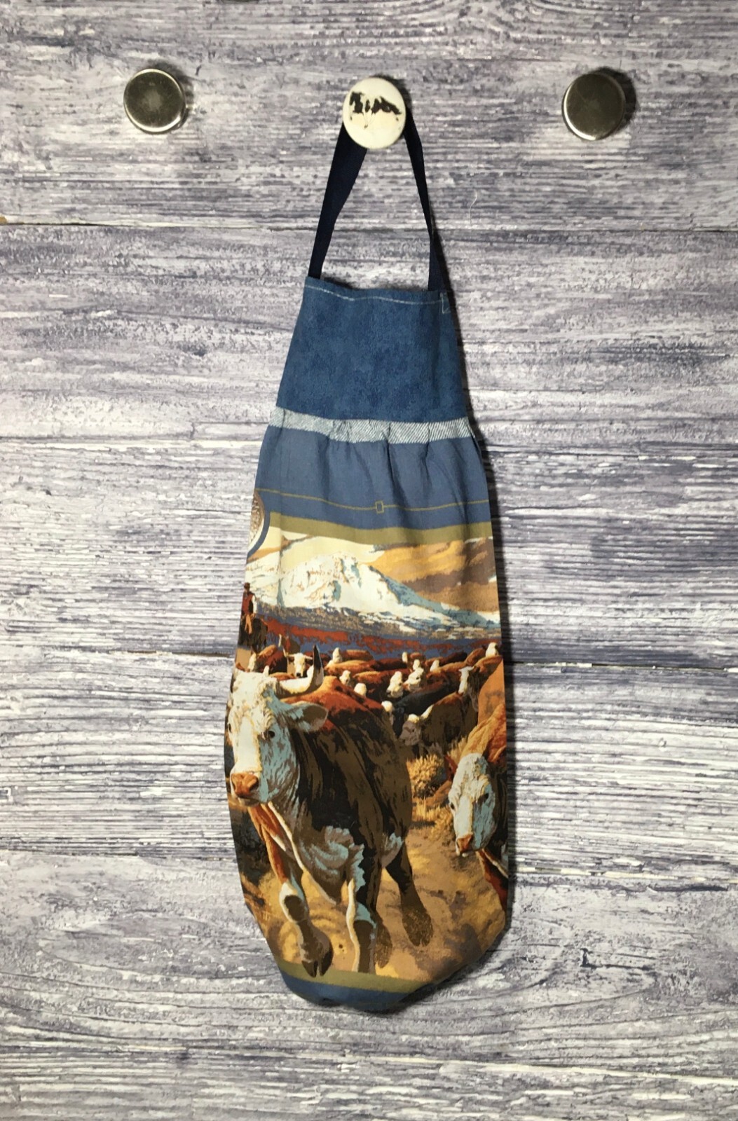 Plastic Grocery Bag Rag Sock Holder Cattle White Face Herd Southwest Mountains