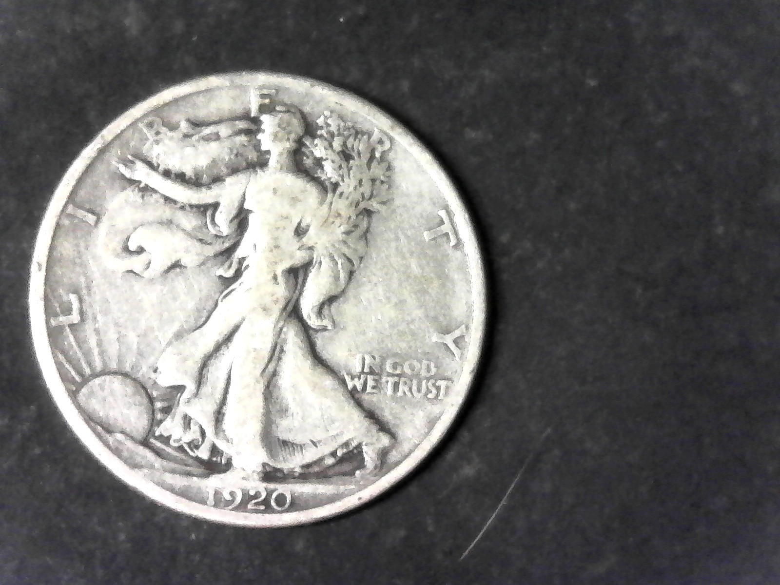 1920-P  Walking Liberty Half Dollar #71722